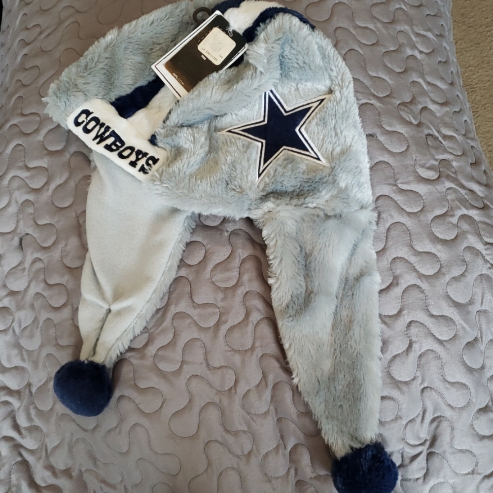 Cowboys helmet beenie